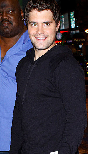 Hahahaha this is the third pic that comes up when you google "7 Little Johnstons." Bristol has BURNED you Levi.